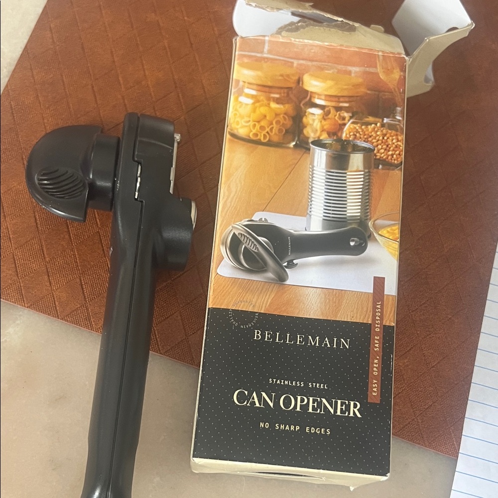 Black Stainless Steel Can Opener